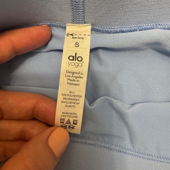 NWOT ALO Yoga Aces Pleated Tennis Skort light blue size S - Picture 3 of 5